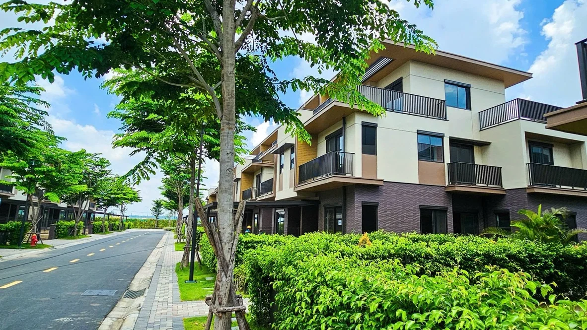 Dãy nhà phố đã bàn giao tại Izumi City